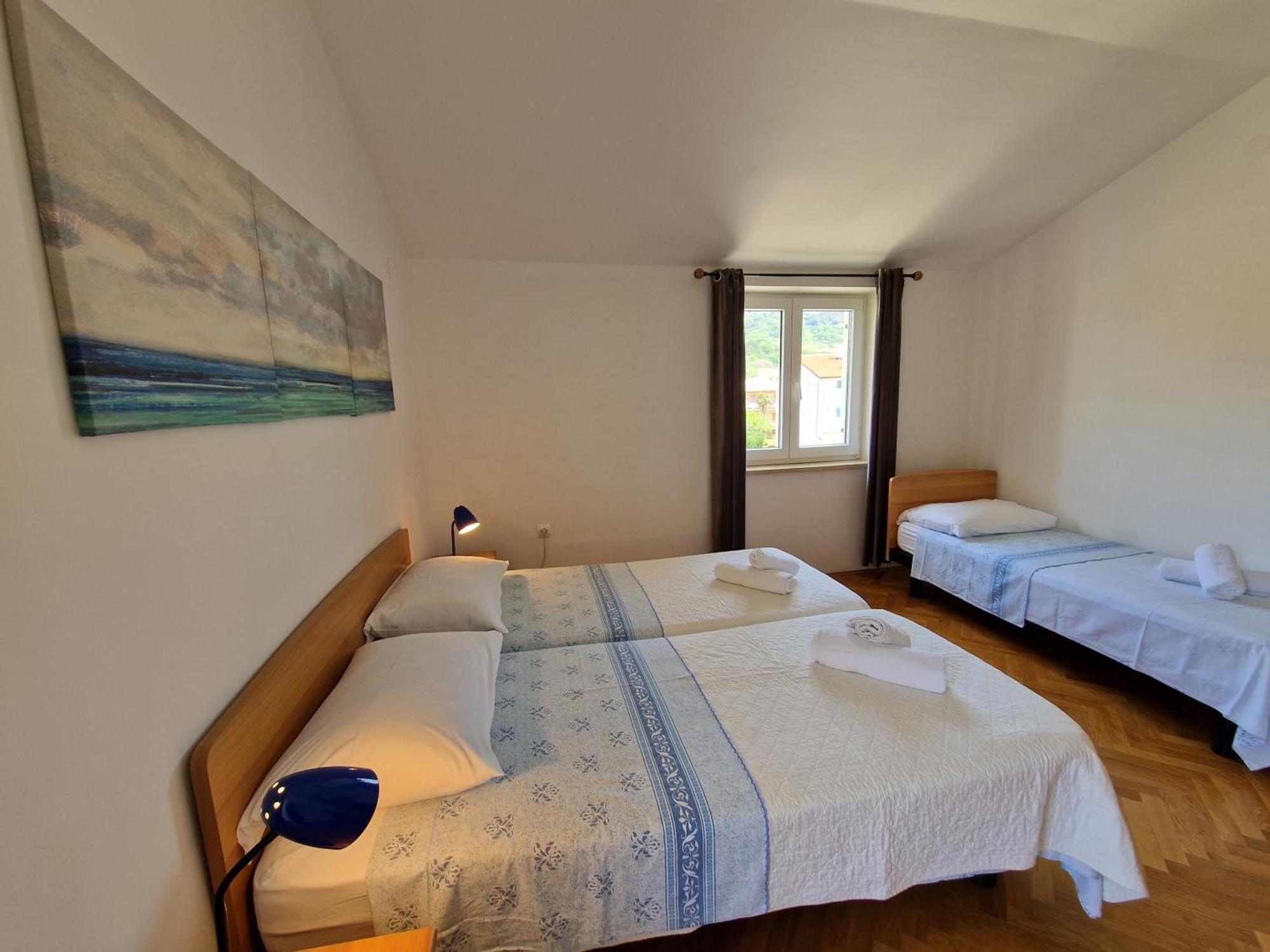 Apartments Josipa Baška Eksteriør bilde