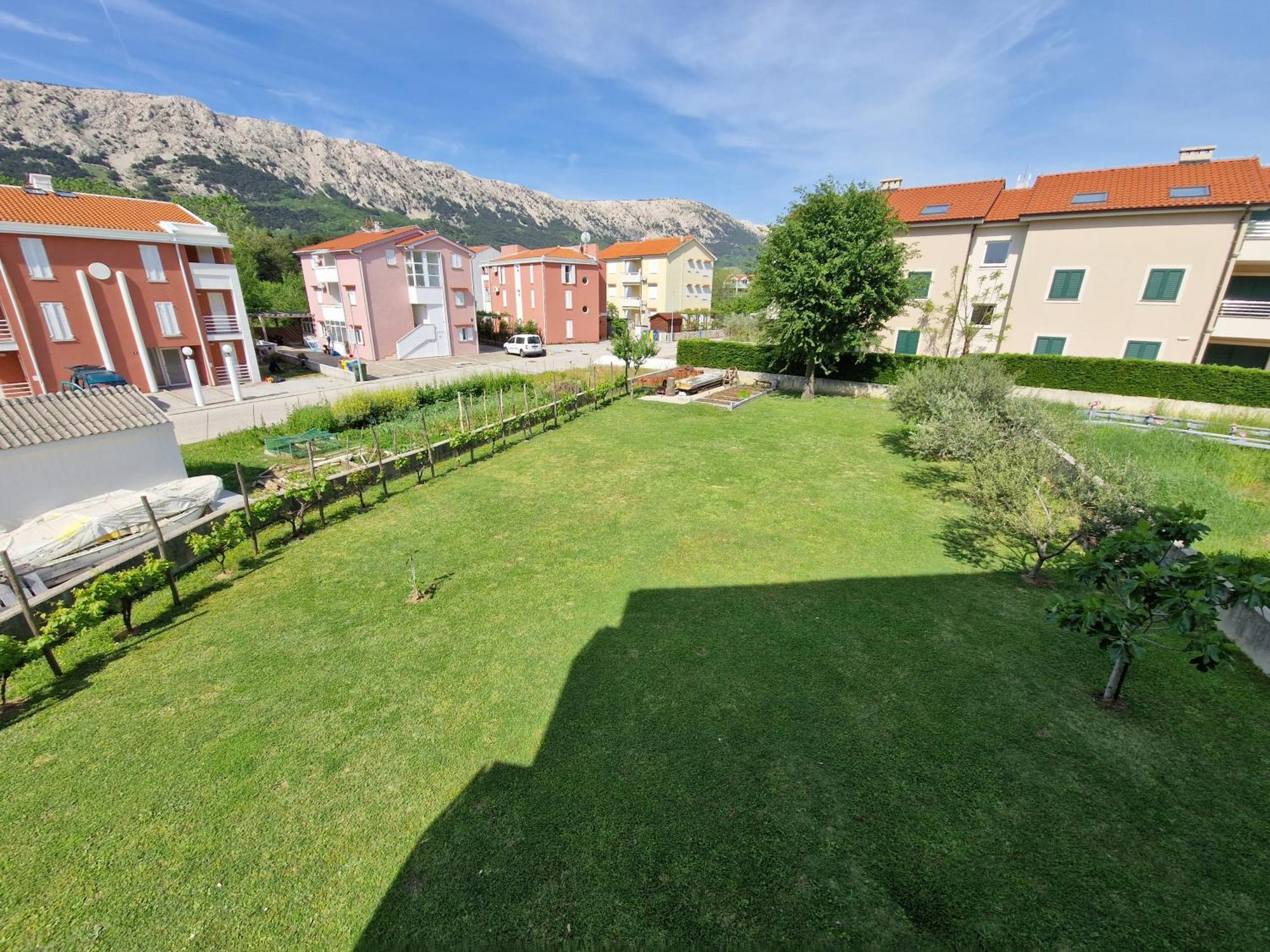 Apartments Josipa Baška Eksteriør bilde